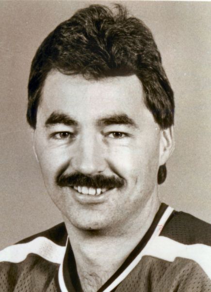 Bob Lorimer hockey player photo