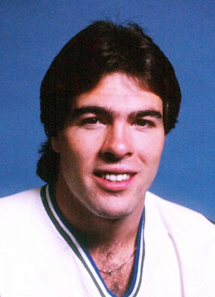 Dan Bourbonnais hockey player photo