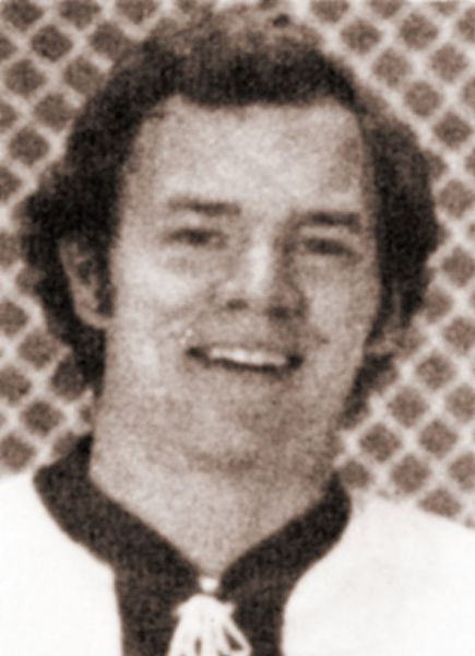 Dave Arundel hockey player photo
