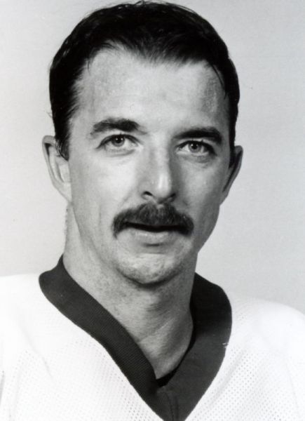 Doug Halward hockey player photo