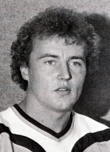 Doug Lindskog hockey player photo