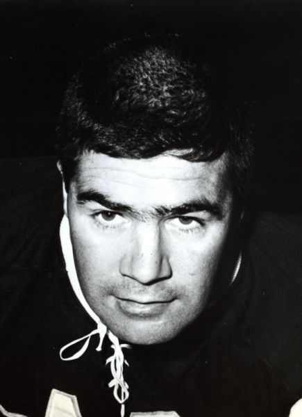 Fleming Mackell hockey player photo