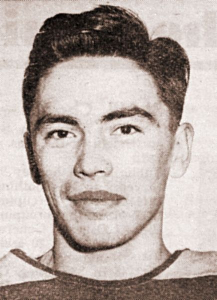 George Armstrong hockey player photo