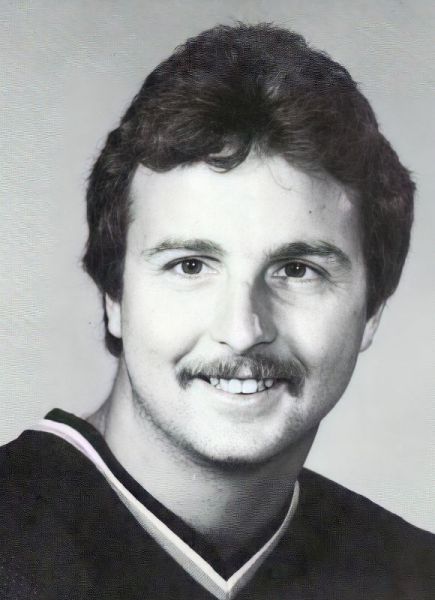 Greg Hotham hockey player photo