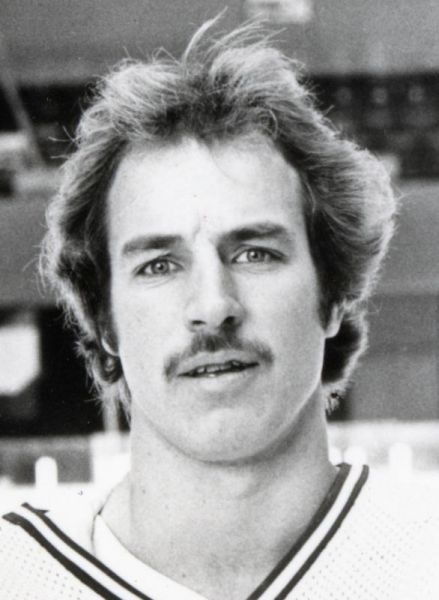 Jim Warner hockey player photo