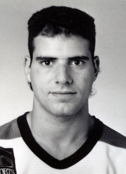Mario Nobili hockey player photo