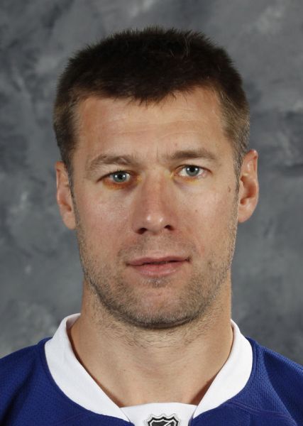 Mattias Ohlund hockey player photo