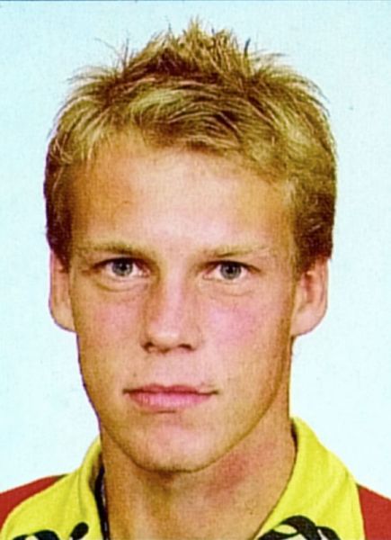 Mikael Lindholm hockey player photo