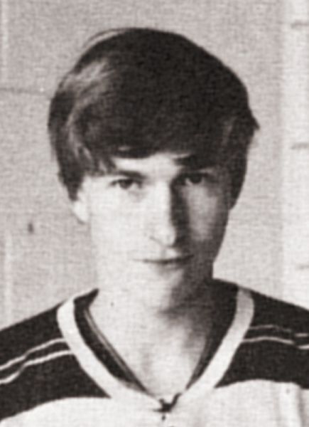 Mike Brown hockey player photo