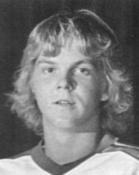 Neil Lyseng hockey player photo