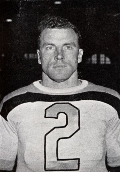 Pat Egan hockey player photo