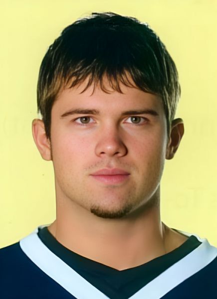 Peter Brady hockey player photo