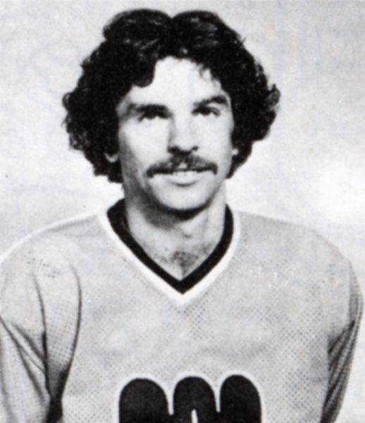 Wayne Schaab hockey player photo